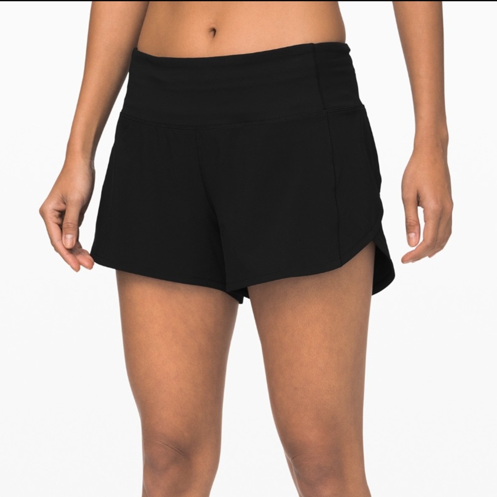 LULULEMON- WOMENS SHORTS